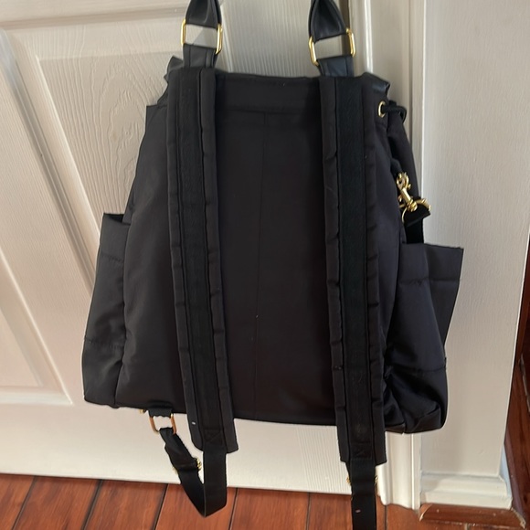 Skip Hop Diaper Bag Backpack: Chelsea Downtown Chic - Picture 6 of 6